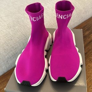 Balenciaga sporty knit sneaker